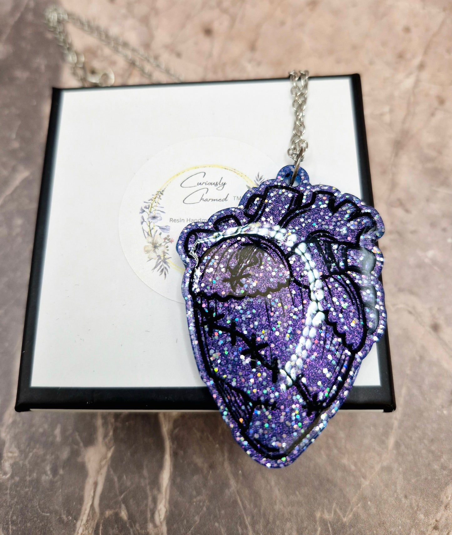 Resin Glitter Anamitomical Heart Necklace