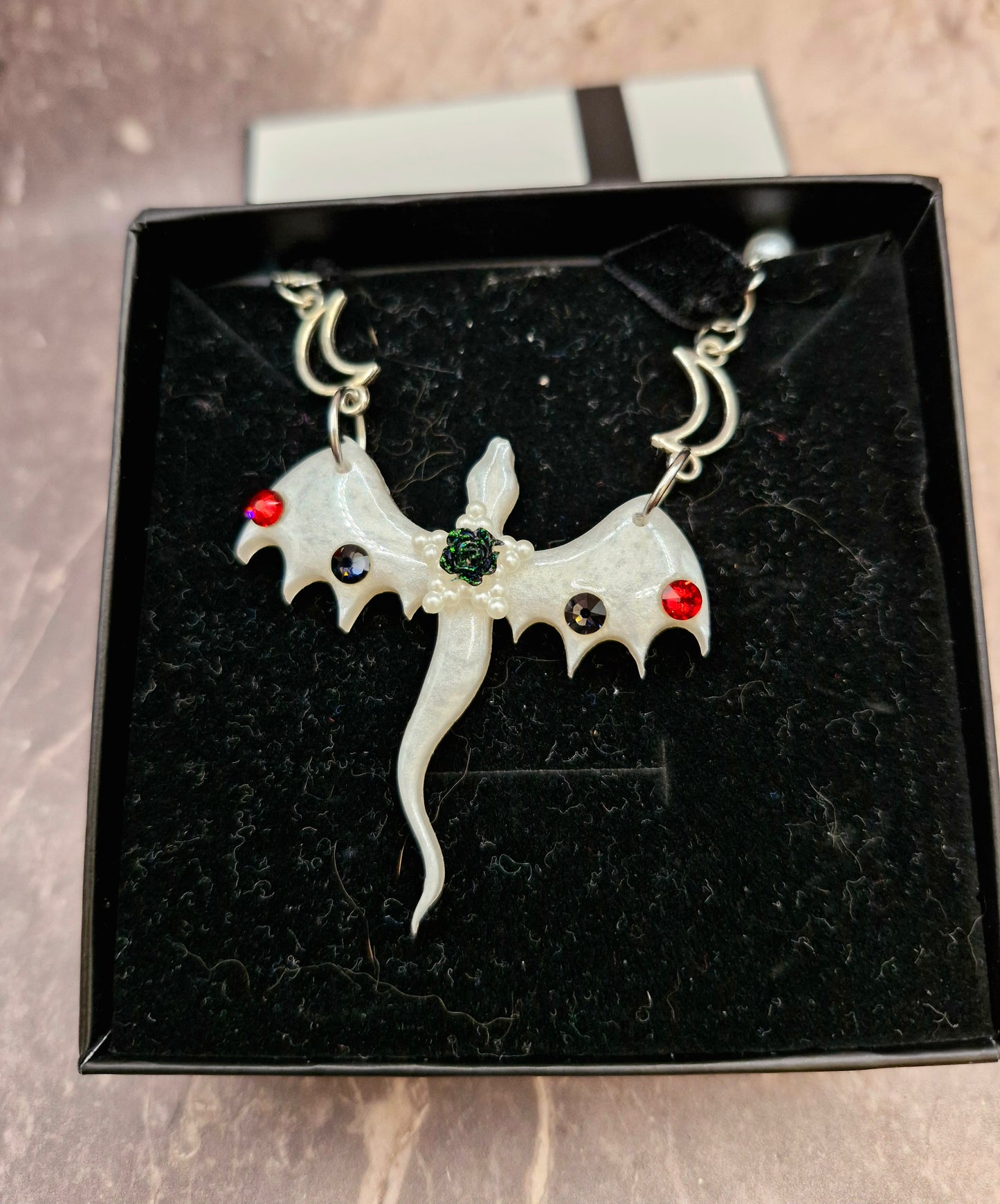 Cream Resin Dragon Pearl and Crystal Chocker Necklace