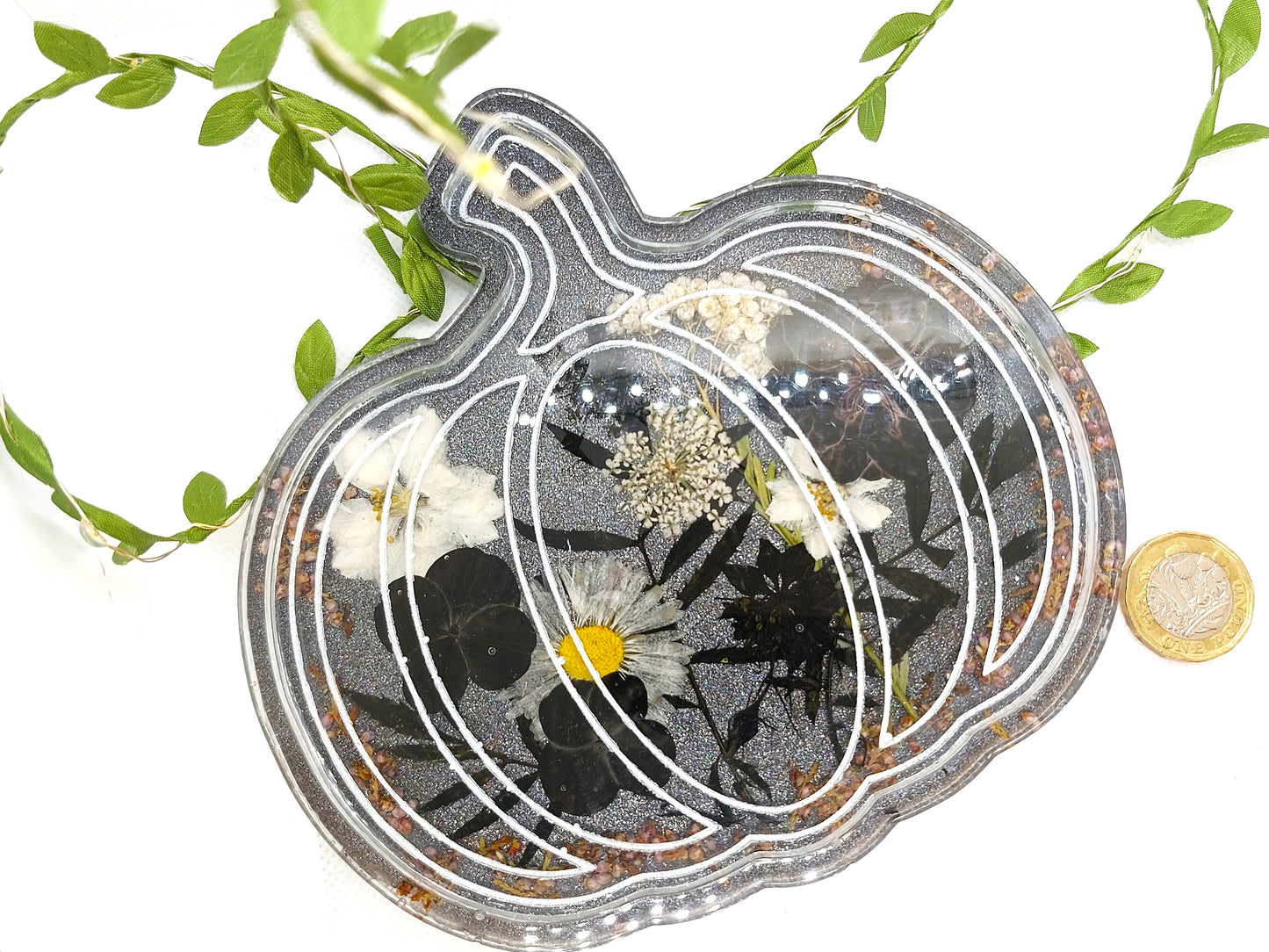 Resin Real flower Pumpkin Large Trinket Tray
