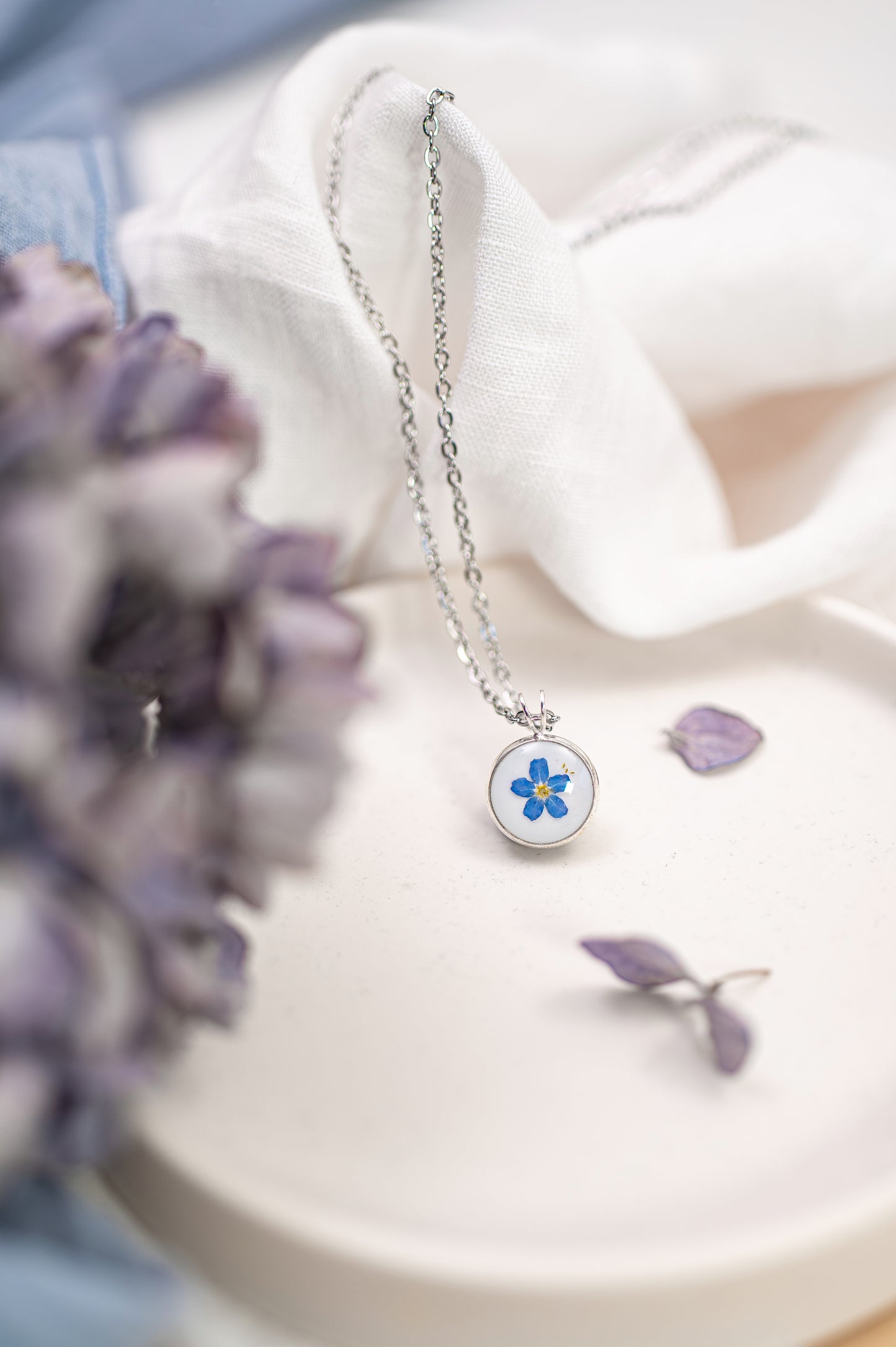 Round Real Dried Single Forget Me Not Necklace