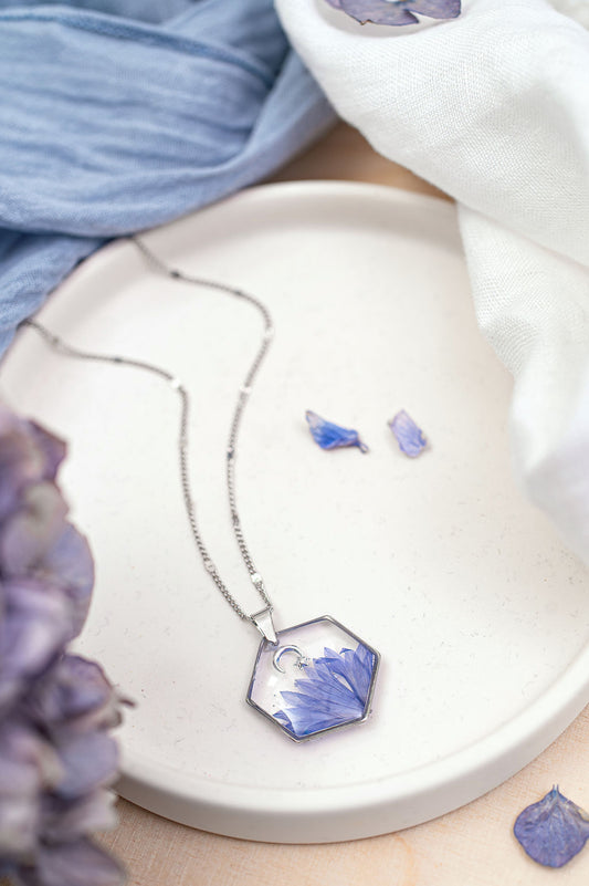Cornflower Octagonal Real Flower Necklace