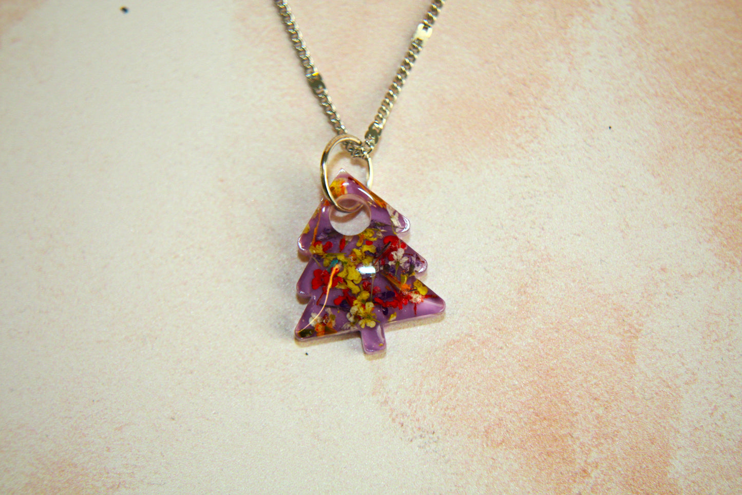 Small Christmas Tree Real Flower Queen Anne Petal Resin Necklace