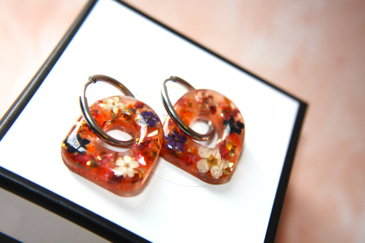 Arch Real Dried Autumnal Elderflower Dangle Hoop Earrings